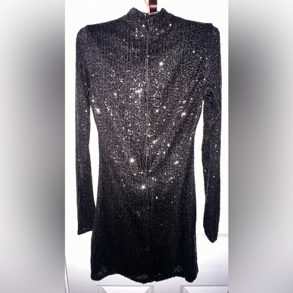 Abercrombie & Fitch Long Sleeve Sequin Mockneck Mini - Picture 8 of 16